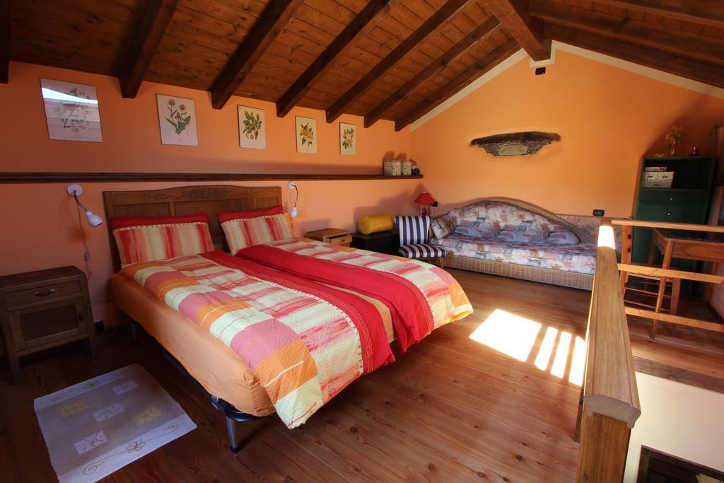B&B Il Castello Lago Maggiore Con Terrazza Cossogno Rum bild
